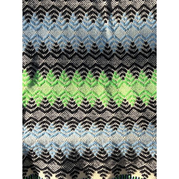 Vintage Handmade Swedish Weaving Afghan Throw Blanket Huck Embroidery 42x62" - Picture 2 of 9